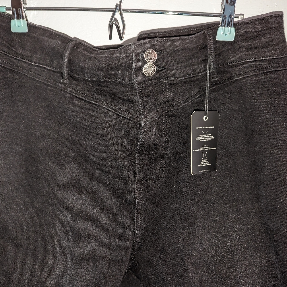 F21 Uplyfter High-Rise Jean